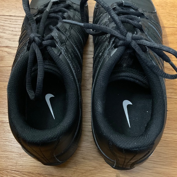 NIKE Black NE MARQUE PAS Non Marking Aerobic Dance Cheer Women Shoes Sz 7.5 - Picture 9 of 12